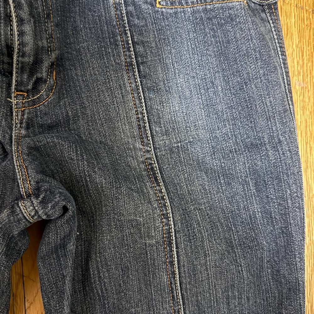 GAP Women's Dark Gray Flare Jeans - Picture 6 of 6